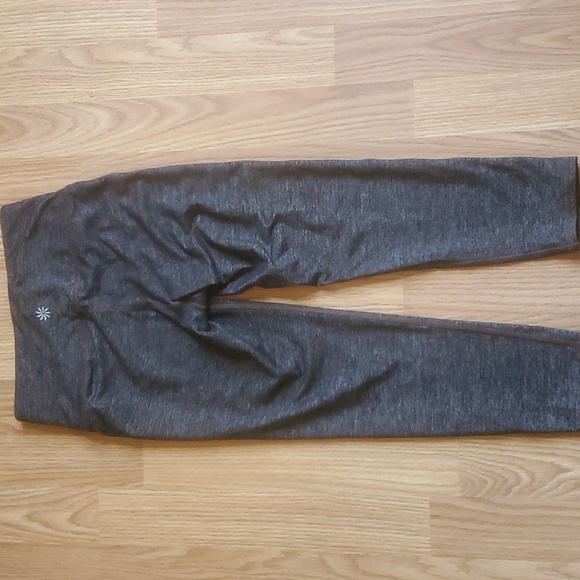Athleta yoga pants final price - Picture 4 of 7